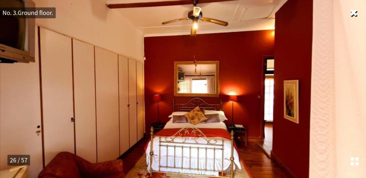Royston Hall Historical Guesthouse Umtentweni Kültér fotó