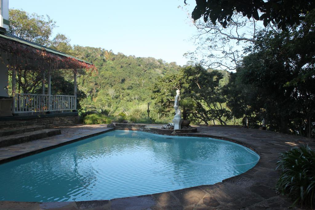 Royston Hall Historical Guesthouse Umtentweni Kültér fotó