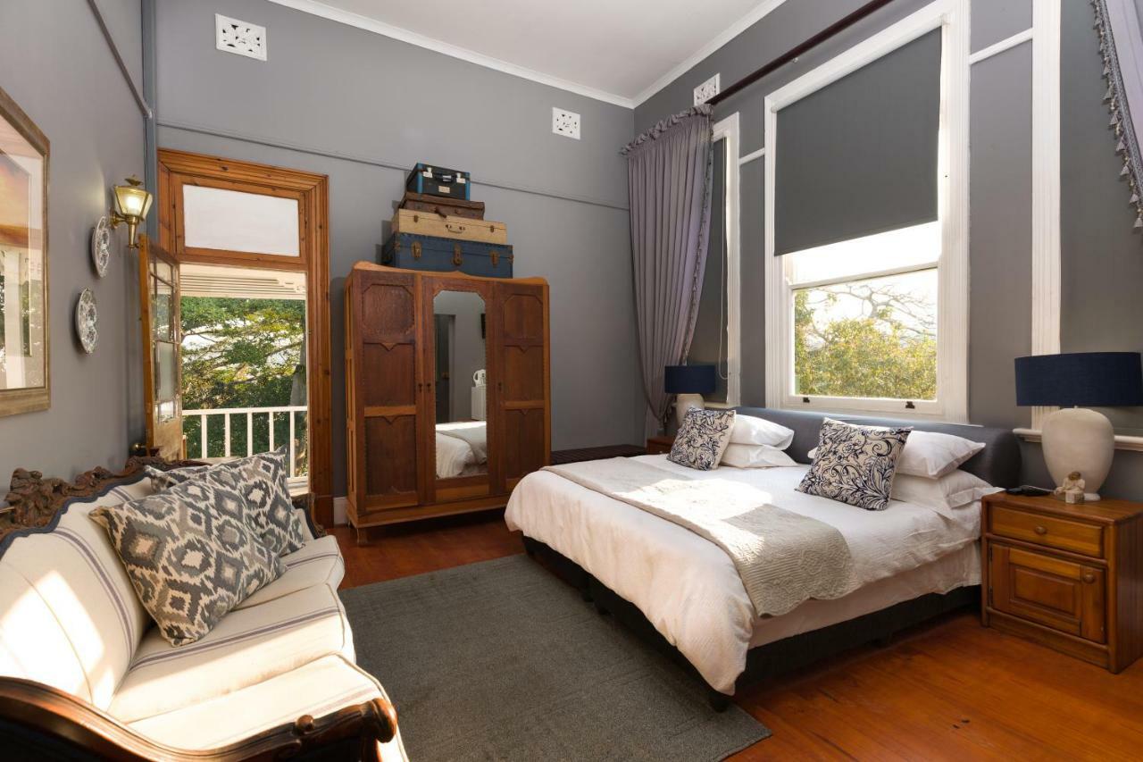 Royston Hall Historical Guesthouse Umtentweni Kültér fotó